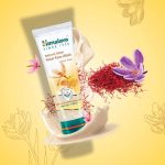 Himalaya Natural Glow Saffron Face Wash (100ml)