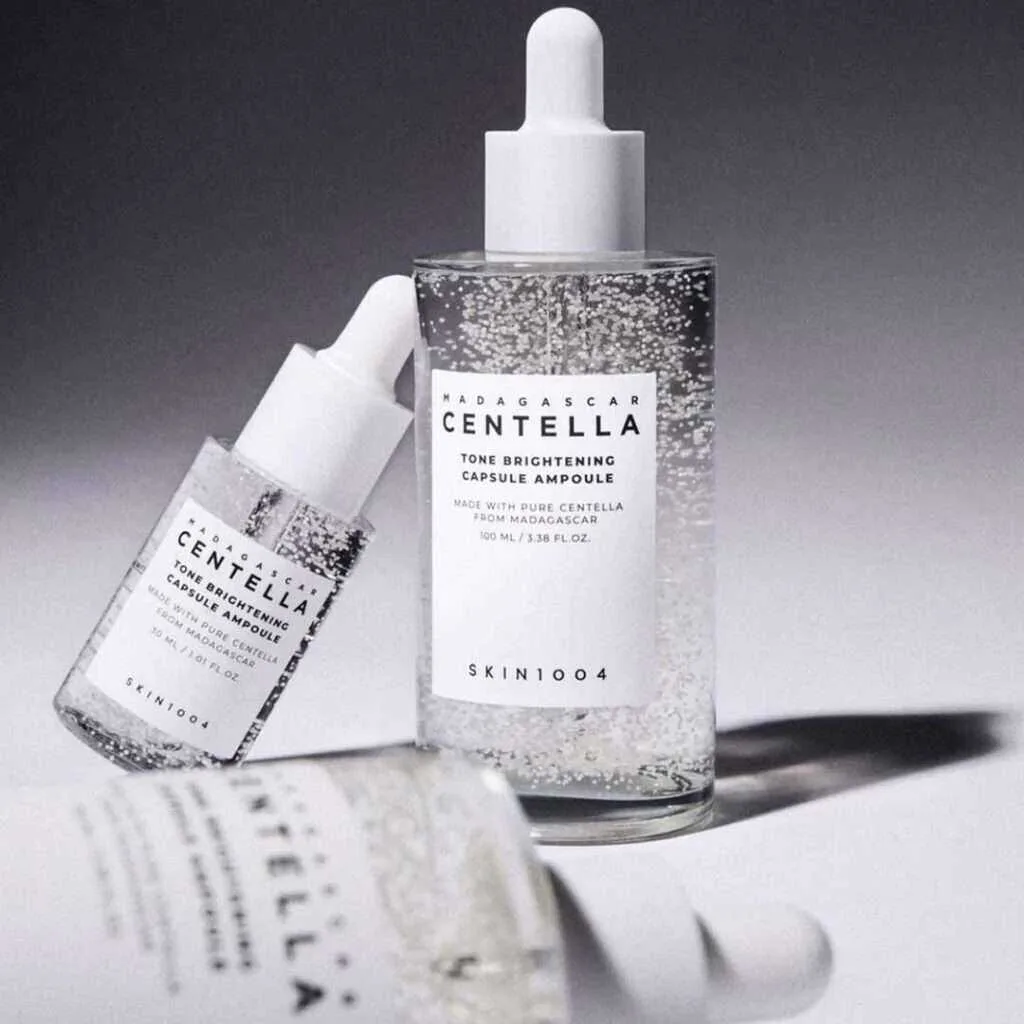 4cb55b5da34fef800b595225d6f8a247.jpg SKIN1004 Madagascar Centella Tone Brightening Capsule Ampoule 30ml bottle