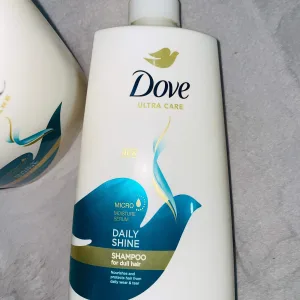 Dove Ultra Care Micro Moisture Serum Daily Shine shampoo 680ml