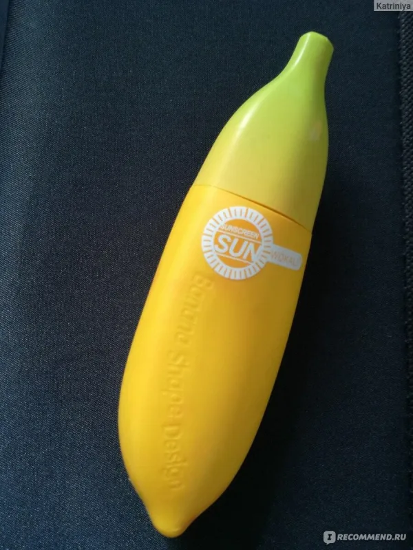 Matte finish banana sun block for oily skin with vitamins A, C and E