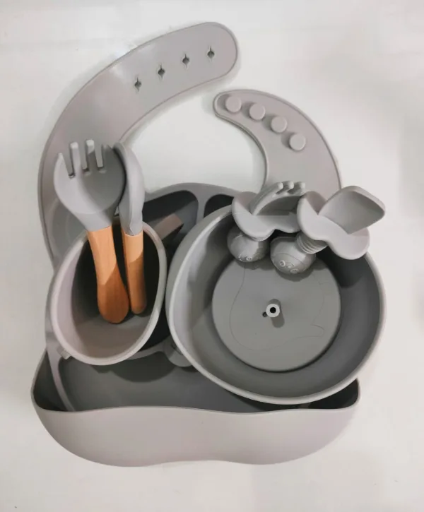 Soft silicone toddler feeding set safe for gums and new teeth