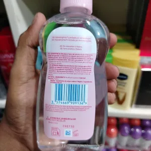 Johnson's baby oil 300ml for massage and after bath care