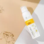 Chamomile whitening spray sunscreen packaging detail