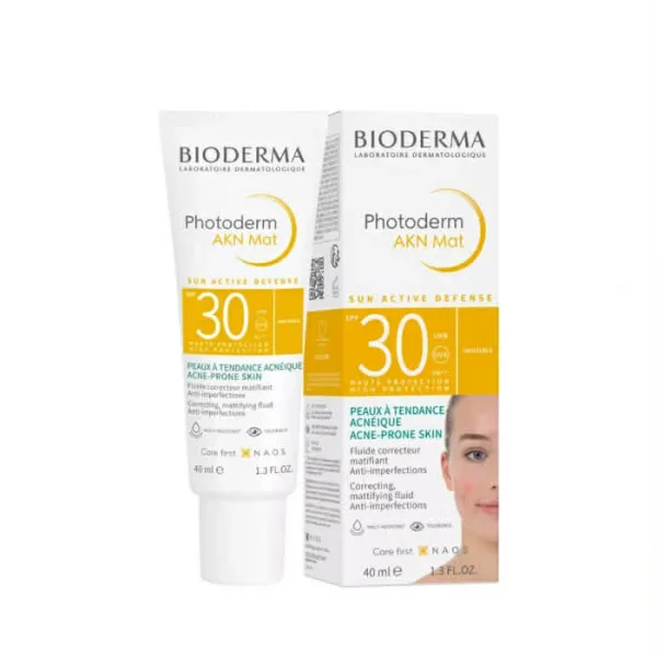 Dermatological matte sunscreen SPF 30 with Fluidactiv for oily skin